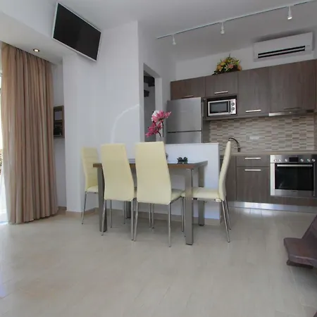 Ferienhaus Beauty Charaki