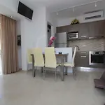 度假居 Beauty 哈拉奇